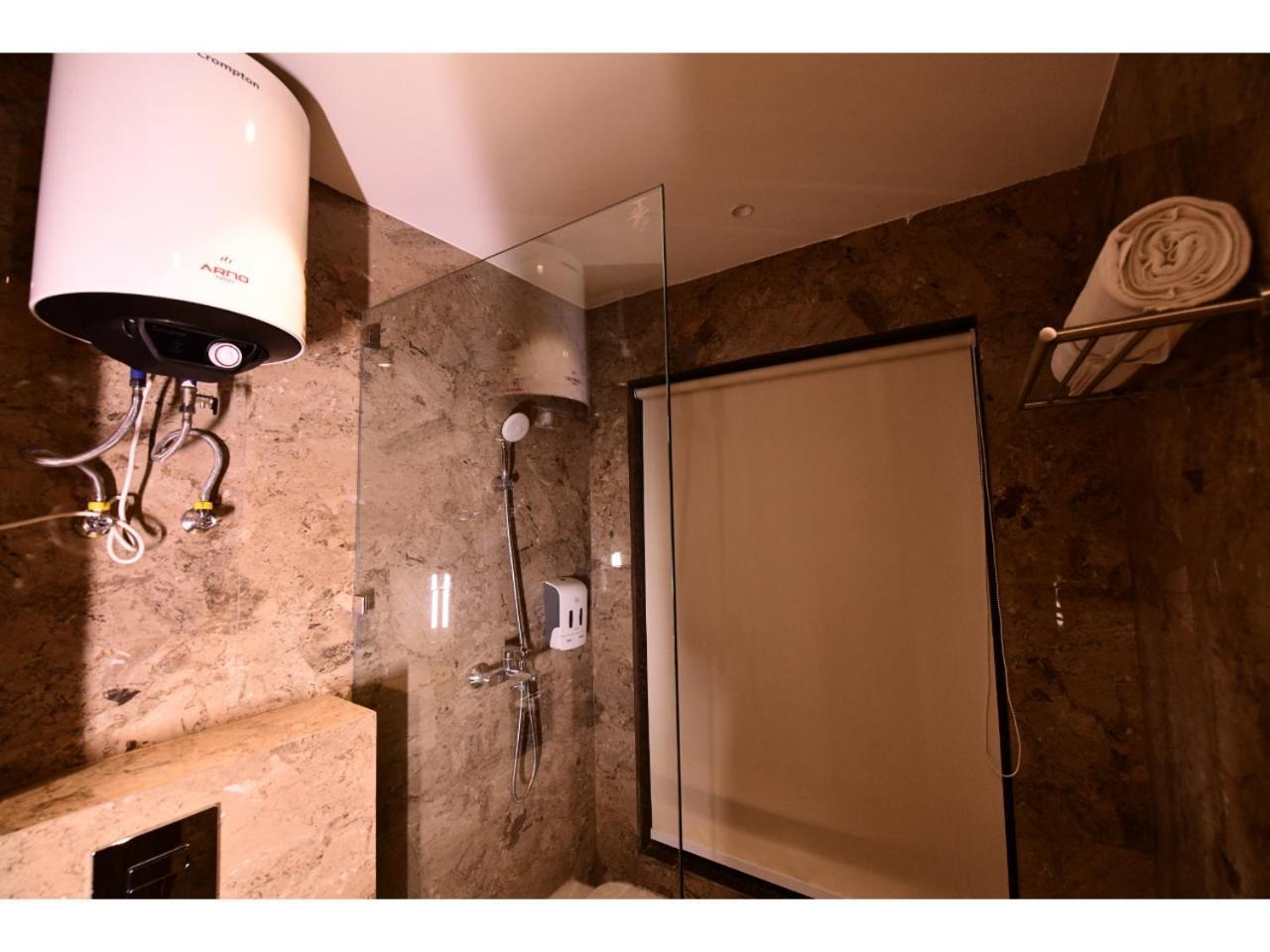 Belvedere Suites Greater Noida Kültér fotó
