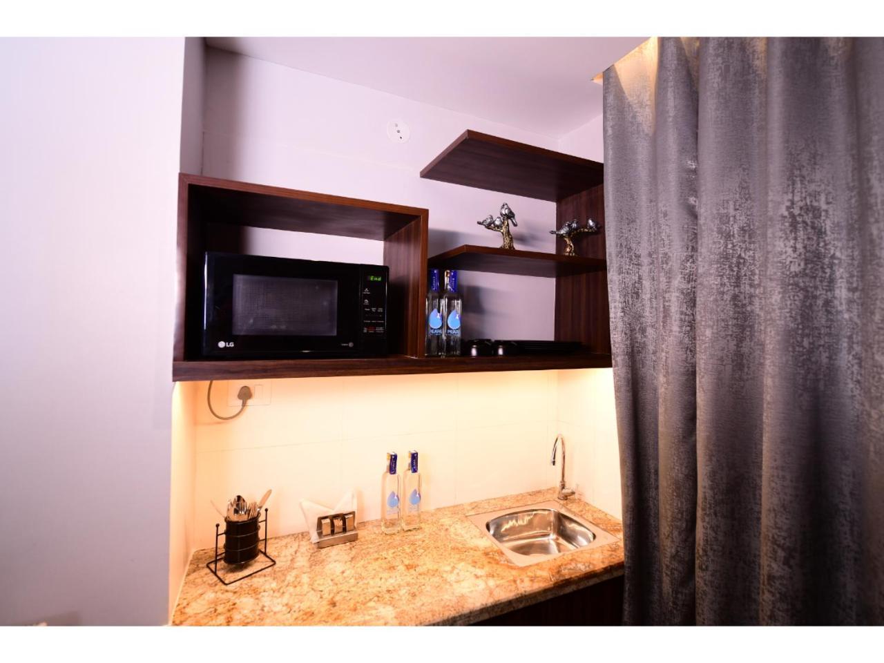 Belvedere Suites Greater Noida Kültér fotó