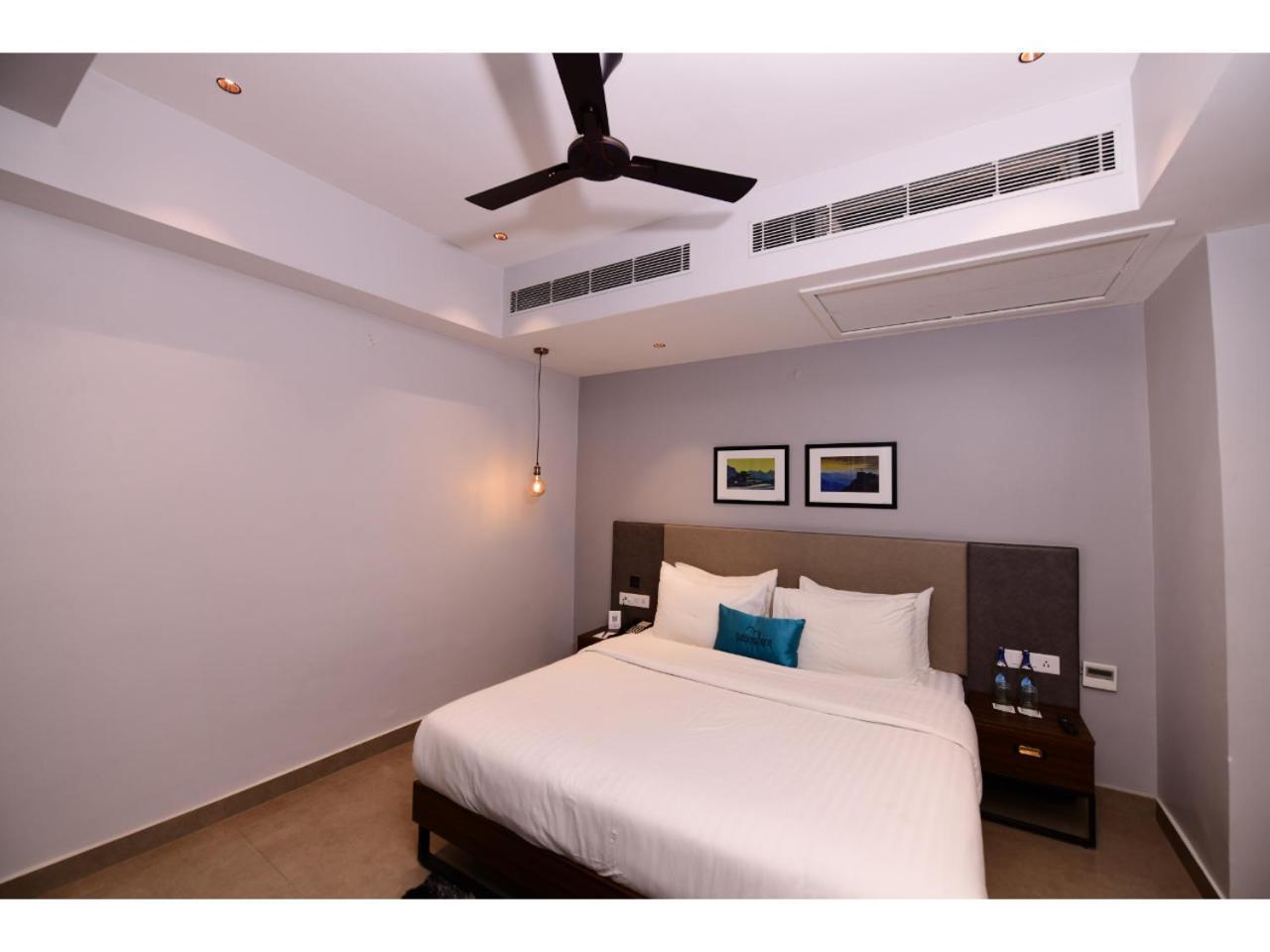 Belvedere Suites Greater Noida Kültér fotó
